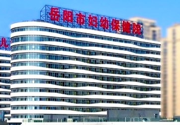 岳阳一孕妇心跳狂飙200次/分，医护上演”生死时速“！