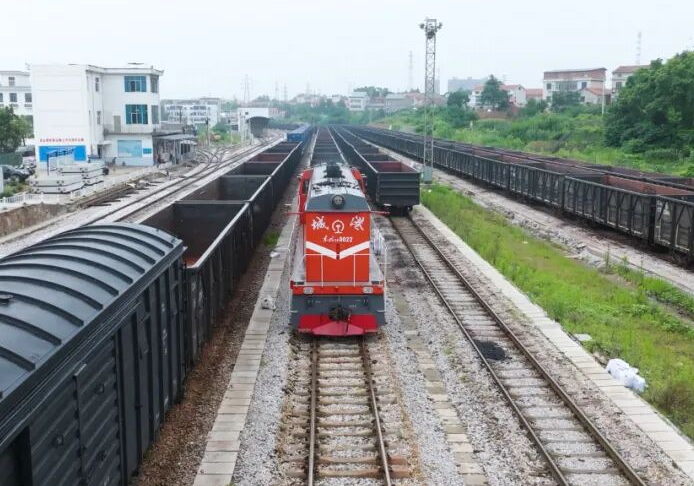 临港高新区：岳阳城港年度铁路取送量突破1874万吨