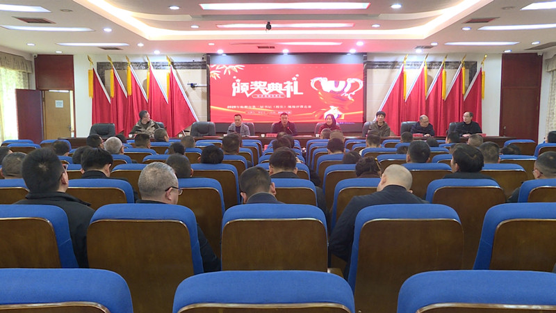 教体1_副本.jpg 教体1_副本.jpg