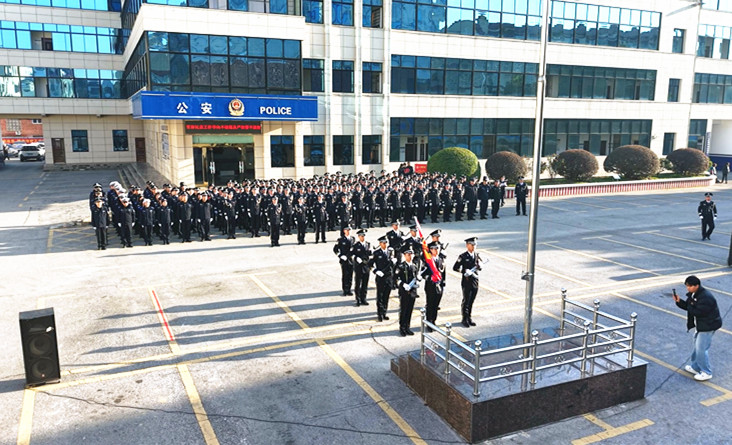 公安1_副本.jpg 公安1_副本.jpg