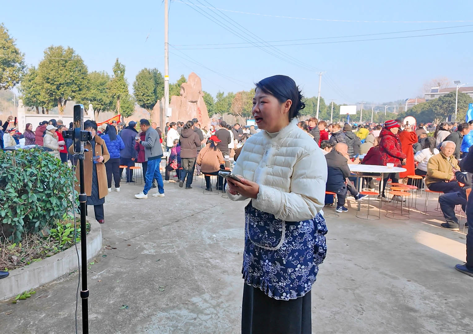 0115 土味牛宴引八方宾朋 品“浮标之乡”好滋味2.jpg