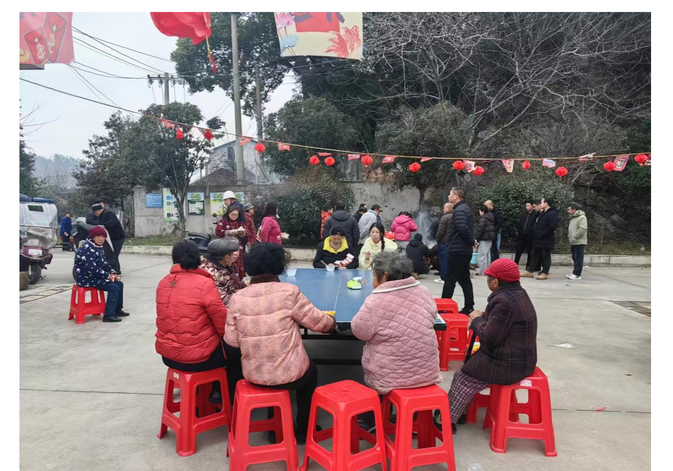 甄璧山社区：红韵闹元宵 文旅润初心