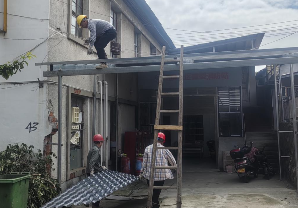 依法拆除三处违法建设 湖滨街道持续保持拆违控违高压态势