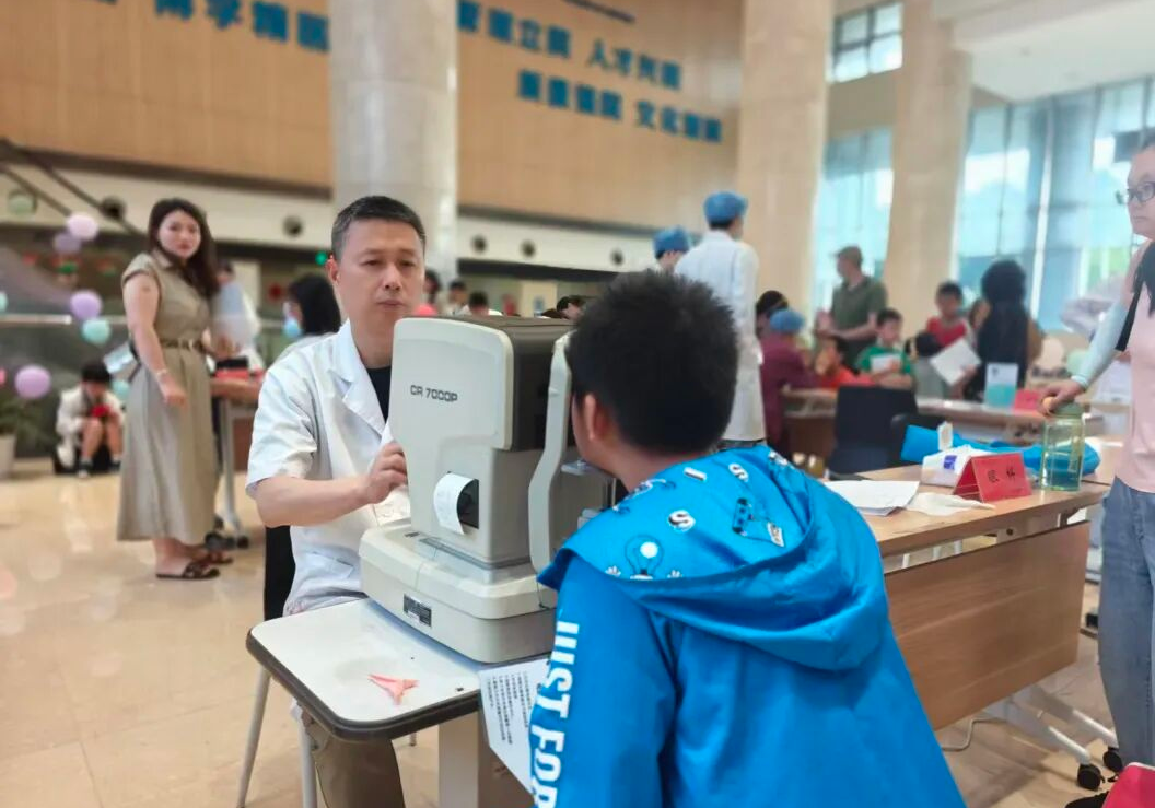 健康护航 童趣飞扬｜岳阳市人民医院六一义诊活动圆满落幕——“卓越服务行动”系列报道 