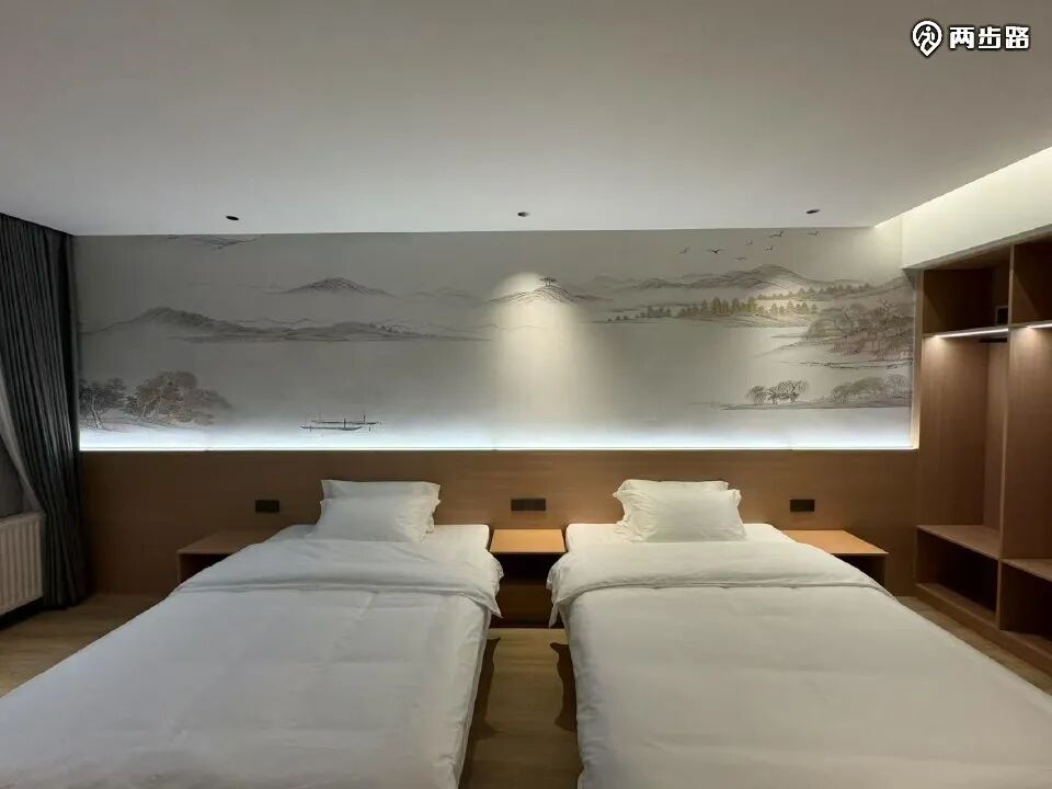 豪华间