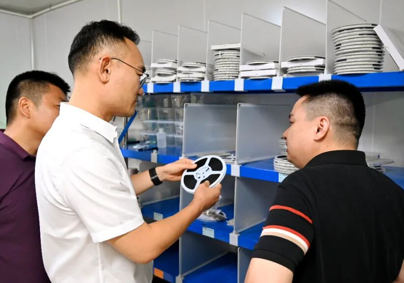 临港高新区：蔺佳带队深入重点企业走访调研