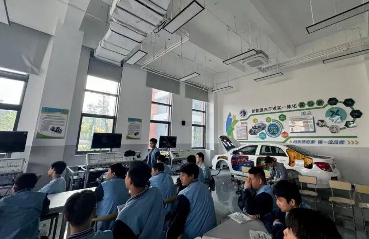 微信图片_20260730154614_784_47.png