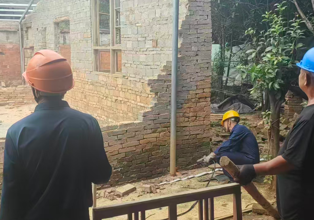 严守耕地红线 回应群众关切 南湖新区湖滨街道依法拆除两处违建