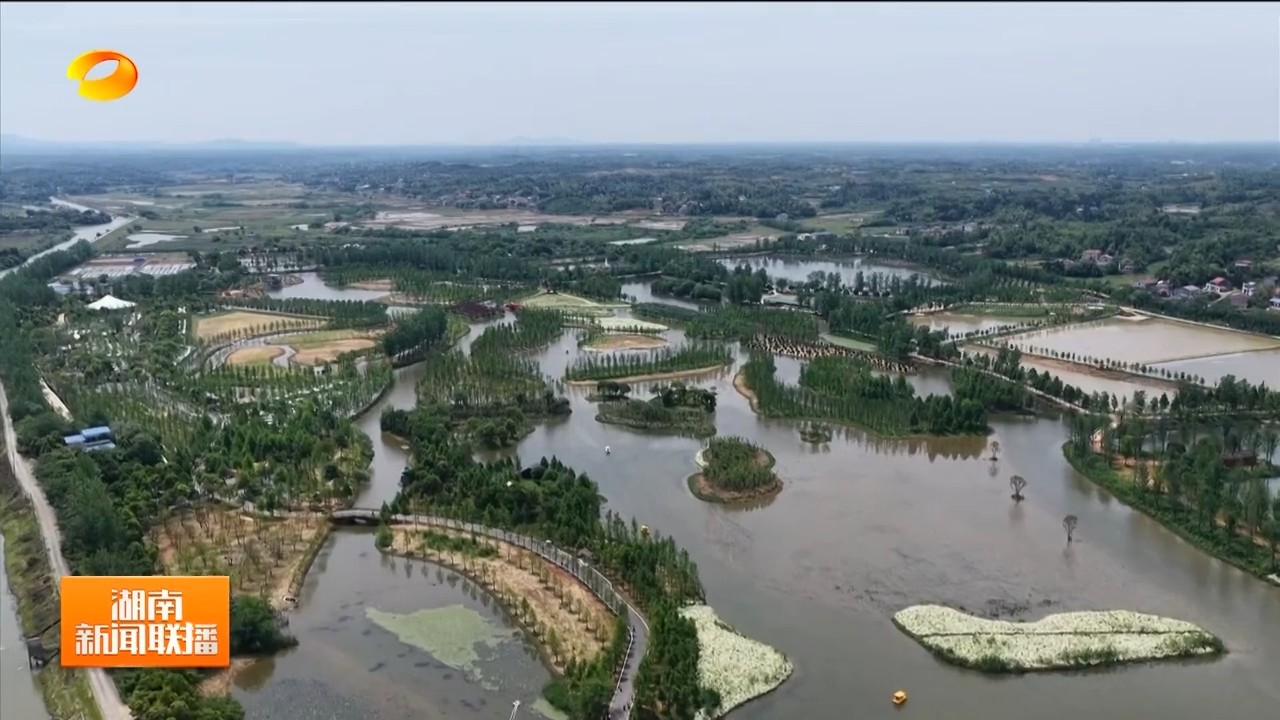 湖南卫视【湖南新闻联播】湖南好好玩 各大景区“各显神通” 花样解锁假期打开新方式